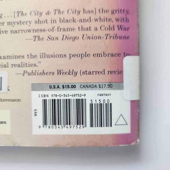 China Miéville "The City & The City" Paperback Book - Picture 3 of 10